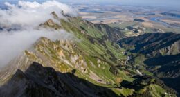 mountain terrain flight challenges